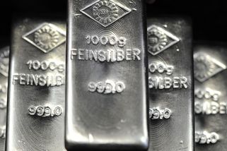 Cena stříbra k okamžitému dodání je na rekordu - Novinky