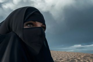 V Británii mají muslimskou seznamku pro hledání panen. Mužům radí, kdy mohou ženu uhodit - Echo24.cz