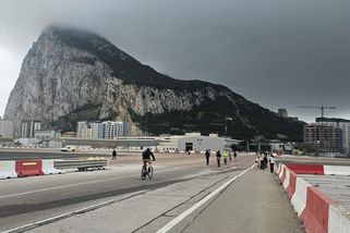 Gibraltar: britský kousek Evropy s výhledem na Afriku - Médium.cz