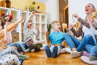 Nesouhlas s focením ve školce: Jak ovlivní vaše dítě i chod třídy