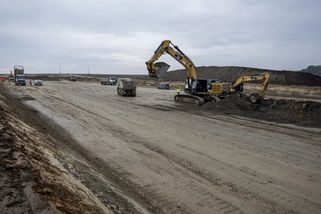Některé dopravní stavby se odkládají. Podle ministra chybí peníze