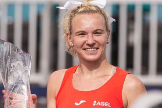 Žhavá podívaná od Kateřiny Siniakové: Blonďatá tenisová kráska provokovala v bikinách - Super.cz