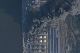 Omezte útoky na ruskou ropnou infrastrukturu, naznačili Kyjevu někteří spojenci