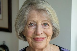 Tchyně mi zavolala, že mi něco přiveze. V 9 večer přinesla šek na rekonstrukci koupelny - Médium.cz