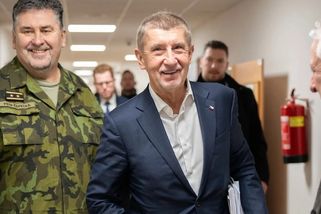 "Na rezignaci." Babiš řeší repatriace neuvěřitelně pozdě, upozornil Zdechovský