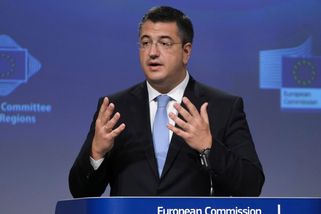 Spalovací motory by v Evropě mohly zůstat. Brusel mění názor - Seznam Zprávy