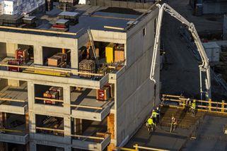 Na trh dorazil příval nových bytů. Lidé nakupují i přes drahé hypotéky - Seznam Zprávy