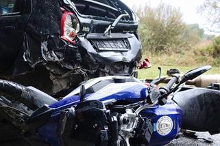 Často jsou mrtví dřív než složí peníze. A systém jen tiše přihlíží. - Médium.cz