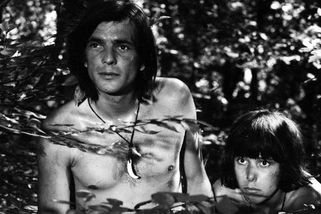 KVÍZ: Poznáte je podle fotek z jejich hereckých začátků? Nejistý Bartoška a okouzlující Fialová – eXtra.cz