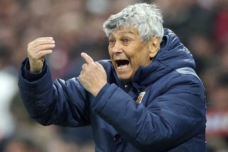 MS fotbal | Slavný trenér Lucescu před zápasem se Slovenskem zkolaboval. Nejspíš kvůli stresu - Sport.cz
