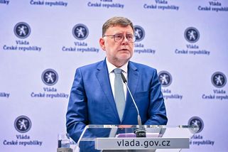 Rozpočtový zločin? České veřejné rozpočty lze vyrovnat jedním tahem pera - Peak.cz