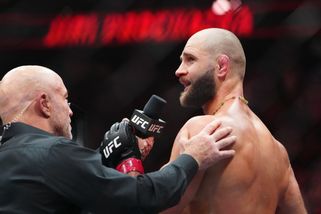 Jiří Procházka se chystá na zásadní změnu. Ve hře je bitva s neporaženým postrachem UFC ★ Fights.cz