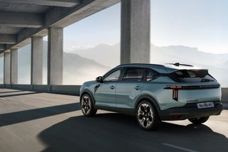 Dacia má fantasticky vypadající kombi crossover. Stát by měl kolem 600 tisíc a nabídne LPG i čtyřkolku - Autobible.cz - Předjedeme vaše představy!