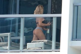 Provokativní oslava narozenin. Bývalá zápasnice UFC se vystavila u bazénu