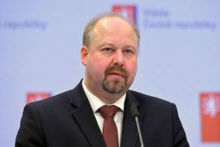 Zabavíme opilcům auta. I když nejsou jejich, plánuje ministr Tejc