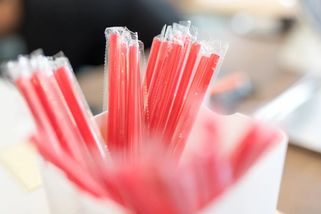 Zákaz brček byl jen začátek. EU chystá další krok, který lidem zkomplikuje život - EnergoZrouti.cz