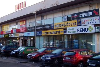 Oblíbený obchodní řetězec v Česku nadobro skončil. Firma po 30 letech míří ke konkurzu - Médium.cz