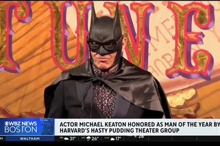 Na Harvardu se objevil Batman. Slavnou univerzitu bránil proti oscarovému padouchovi - Novinky