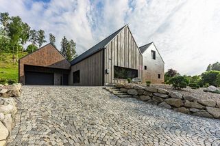 Dům Pila vznikl pro truhláře a plně odráží jeho velkou vášeň pro dřevo - Novinky