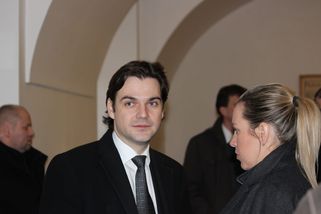 Macinka zkusil svůj hospodský šarm na světovou politickou elitu. Nevyšlo to