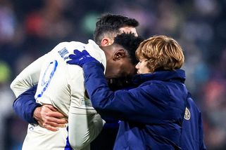 Útočník Porta byl v Plzni zdrcený, plakal a všichni ho utěšovali - Sport.cz