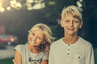 Jak se zachovat, když s vámi pubertální dítka odmítají jet na dovolenou? - Médium.cz