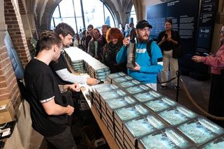 Dan Brown objevil Prahu. Turisté ho budou následovat, literární ceny sotva - Seznam Zprávy