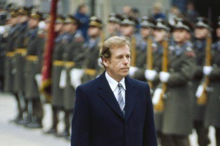 30 let od plošné amnestie: Havel pustil i tyto zrůdy! - AHA.cz