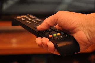 Karel Šíp propásl možnost v nejlepším skončit. Všechnopárty je už jen stínem kdysi kvalitního pořadu - Médium.cz