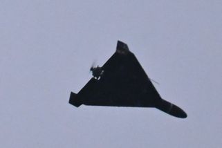 Dron letící z Ruska zasáhl elektrárnu v Estonsku. Explozi hlásí i sousední Lotyšsko