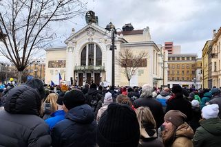 Motoristé úspěšně zahájili prezidentskou kampaň ve prospěch Petra Pavla - Médium.cz