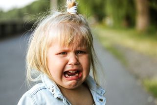 Stát přestane tolerovat bití dětí. Budou smět rodiče potomkům zakázat mobil? - Seznam Zprávy