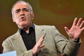 Je to první fáze třetí světové války, řekl Kasparov - Novinky
