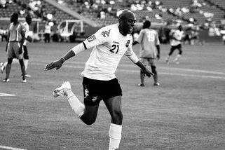 Bývalý jamajský fotbalista Shelton zemřel ve 35 letech na ALS - Sport.cz