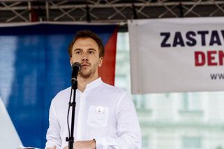 Milion chvilek svolává demonstraci na podporu prezidenta. V neděli chce zaplnit „Staromák“