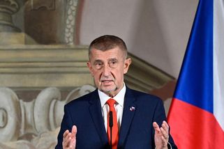 Babiš už otevřeně mluví o krizi. Hraje si s ohněm, vzkázal analytik