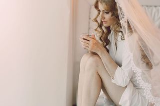 Tajně jsem nahrál snoubenku mého kamaráda ve vířivce. Teď jsem zrádce, který zničil jejich svatbu - Médium.cz