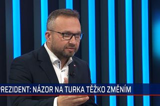 Magory nemůžeme mít ve vládě, řekl Jurečka k Turkovi. Má mandát od voličů, zastal se ho Rajchl | CNN Prima News