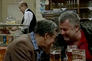 Hospoda, seriál, který zachytil ducha české společnosti devadesátých let dokonale • Filmožrouti.cz