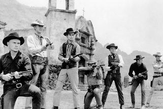 Kruté osudy Sedmi statečných - Legendy, které v soukromí prohrály svůj poslední boj - Médium.cz