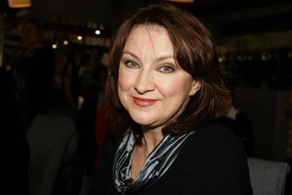 Vlasta | Syn Zlaty Adamovské je celý po mamince. Petr vystudoval DAMU, dnes je výkonným ředitelem