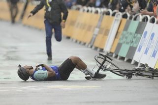 Za pokus projet cílem na Tour de France dostal muž osm měsíců podmíněně - Sport.cz