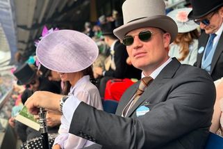 Porušuje Turek zákon o střetu zájmů? Asi ano, ale nikdo to neřeší