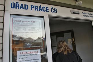 Příspěvky na bydlení příští rok vzrostou až o několik stovek, navrhlo ministerstvo - Novinky