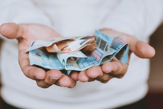 Německá inflace se rozjíždí, debata o úlevách pro řidiče sílí - Seznam Zprávy