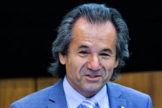 Loutka na ministerstvu, Šándor cupuje nominaci Červeného. Uvedl, že je to nedůstojné chlapa