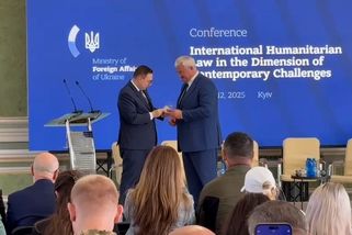 Sybiha udělil Lipavskému medaili za diplomacii - Novinky