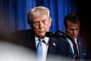 Konec starých časů. Co vše za rok smetl ze světa hurikán Trump - Seznam Zprávy