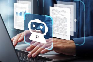 Lidé v recenzích věří víc souhrnům tvořeným AI než lidmi, ukázal průzkum