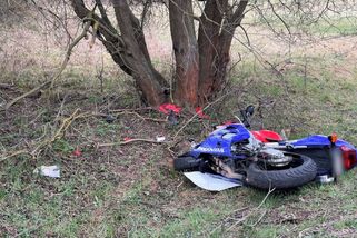 Vážné nehody motorkářů. U Prahy bourala žena se zákazem řízení, na Mladoboleslavsku opilý muž - Novinky